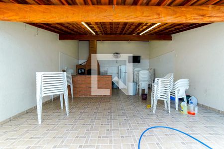 Apartamento à venda com 69m², 2 quartos e 1 vaga Apartamento à venda com 69m², 2 quartos e 1 vagaÁrea Comum - Churrasqueira