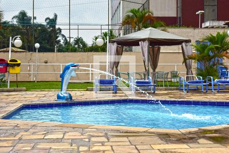 Apartamento para alugar com 74m², 3 quartos e 2 vagasÁrea comum - Piscina