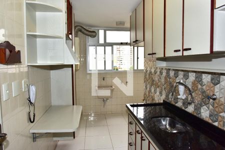 Apartamento para alugar com 74m², 3 quartos e 2 vagasCozinha