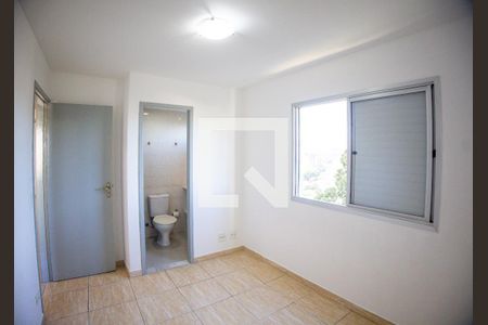 Suíte de apartamento para alugar com 3 quartos, 74m² em Jardim Consorcio, São Paulo