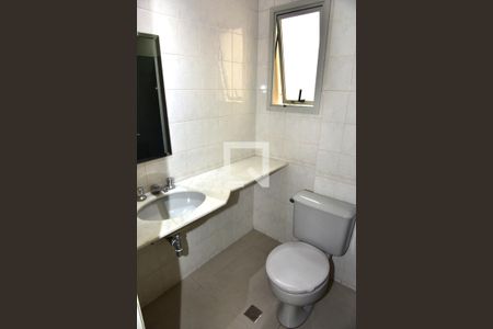 Apartamento para alugar com 74m², 3 quartos e 2 vagasBanheiro