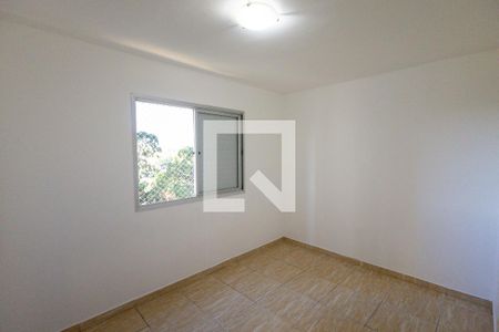 Suíte de apartamento para alugar com 3 quartos, 74m² em Jardim Consorcio, São Paulo
