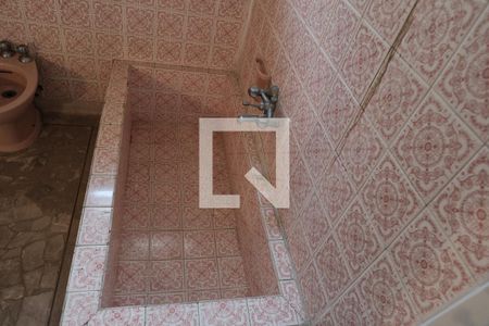 Casa à venda com 280m², 7 quartos e 2 vagasBanheiro da Suíte