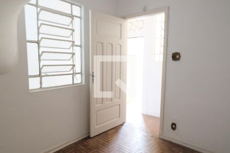 Casa à venda com 280m², 7 quartos e 2 vagasQuarto de Serviço