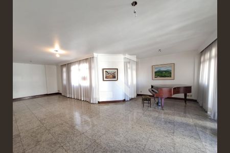 Apartamento à venda com 180m², 4 quartos e 4 vagasSala