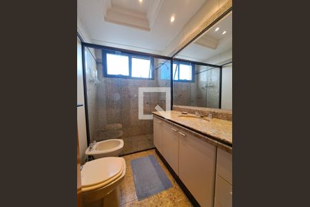 Apartamento à venda com 180m², 4 quartos e 4 vagasBanheiro