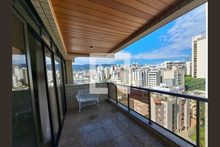 Apartamento à venda com 180m², 4 quartos e 4 vagasVaranda da Sala