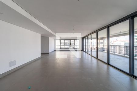 Apartamento à venda com 365m², 4 quartos e 5 vagas Apartamento à venda com 365m², 4 quartos e 5 vagasSala