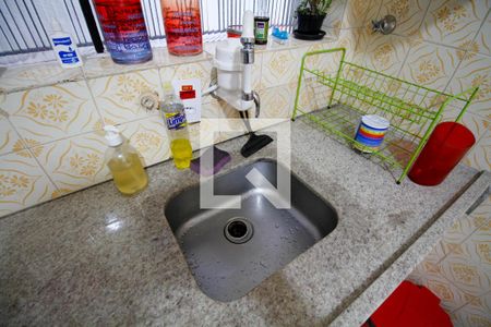 Casa à venda com 91m², 2 quartos e 2 vagasCozinha