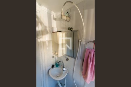 Apartamento à venda com 64m², 2 quartos e sem vagaBanheiro de Serviço