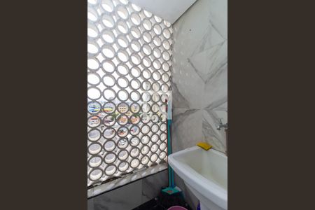 Apartamento à venda com 58m², 2 quartos e sem vaga Apartamento à venda com 58m², 2 quartos e sem vagaLavanderia