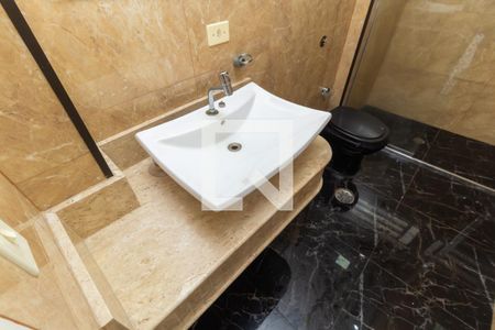 Apartamento à venda com 58m², 2 quartos e sem vaga Apartamento à venda com 58m², 2 quartos e sem vagaBanheiro