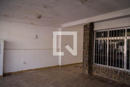 Casa à venda com 130m², 3 quartos e 2 vagas Casa à venda com 130m², 3 quartos e 2 vagasGaragem