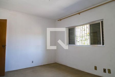 Casa à venda com 130m², 3 quartos e 2 vagas Casa à venda com 130m², 3 quartos e 2 vagasQuarto 1