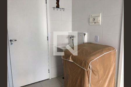 Studio à venda com 28m², 1 quarto e sem vaga Studio à venda com 28m², 1 quarto e sem vagaÁrea comum