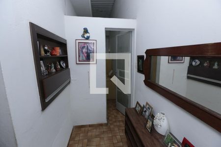 Corredor de casa à venda com 2 quartos, 120m² em Novo Eldorado, Contagem