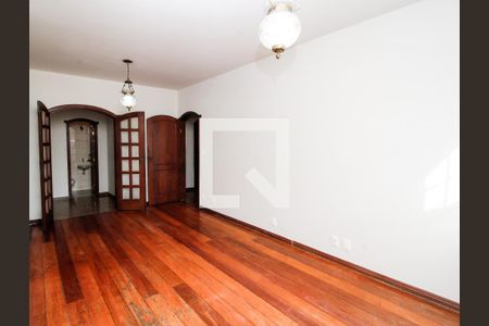 Apartamento para alugar com 100m², 3 quartos e sem vagaSala