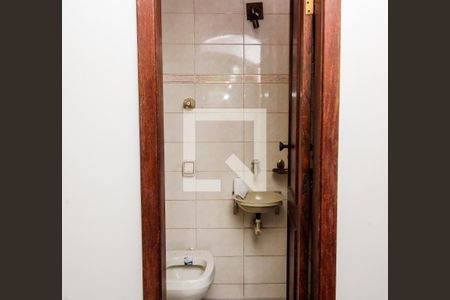 Apartamento para alugar com 100m², 3 quartos e sem vagaLavabo