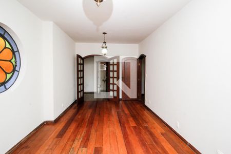 Apartamento para alugar com 100m², 3 quartos e sem vagaSala