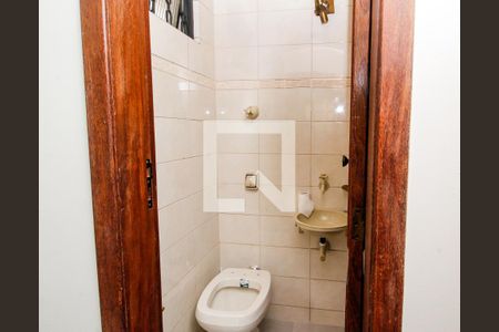 Apartamento para alugar com 100m², 3 quartos e sem vagaLavabo