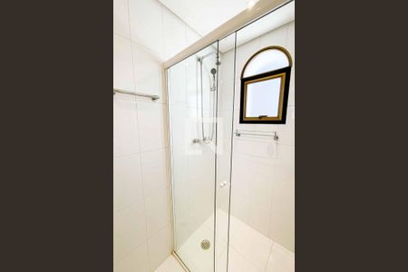 Apartamento à venda com 260m², 3 quartos e 3 vagasBanheiro