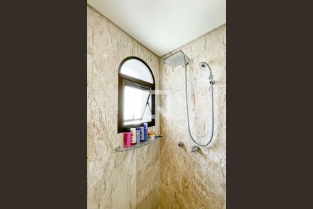 Apartamento à venda com 260m², 3 quartos e 3 vagasBanheiro