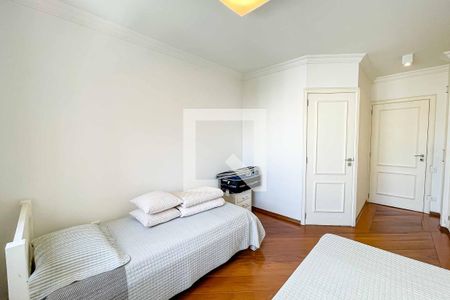 Apartamento à venda com 260m², 3 quartos e 3 vagasQuarto 1