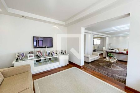 Apartamento à venda com 260m², 3 quartos e 3 vagasSala