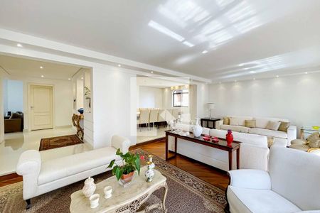 Apartamento à venda com 260m², 3 quartos e 3 vagasSala