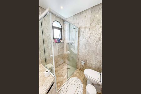 Apartamento à venda com 260m², 3 quartos e 3 vagasBanheiro