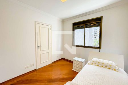 Apartamento à venda com 260m², 3 quartos e 3 vagasQuarto 2
