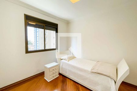 Apartamento à venda com 260m², 3 quartos e 3 vagasQuarto 2