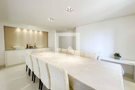 Apartamento à venda com 260m², 3 quartos e 3 vagasSala de Jantar