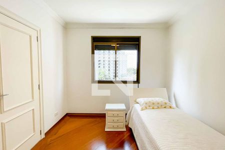 Apartamento à venda com 260m², 3 quartos e 3 vagasQuarto 2