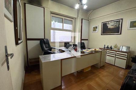 Apartamento à venda com 275m², 4 quartos e sem vagaEscritório