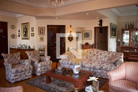 Apartamento à venda com 275m², 4 quartos e sem vagaSala