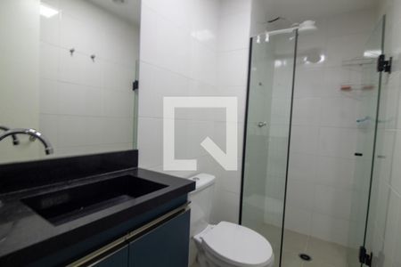 Banheiro de apartamento à venda com 1 quarto, 24m² em Santo Amaro, São Paulo