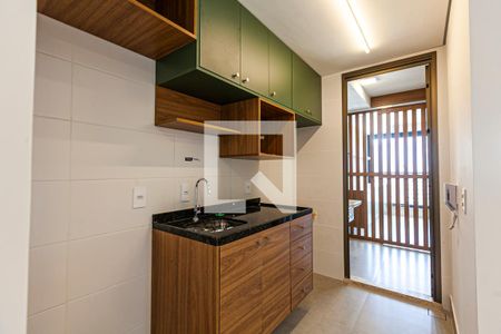 Apartamento para alugar com 83m², 3 quartos e 2 vagas Apartamento para alugar com 83m², 3 quartos e 2 vagasCozinha e Área de Serviço