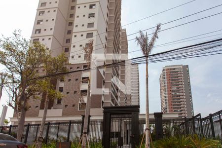Apartamento para alugar com 83m², 3 quartos e 2 vagas Apartamento para alugar com 83m², 3 quartos e 2 vagasFachada