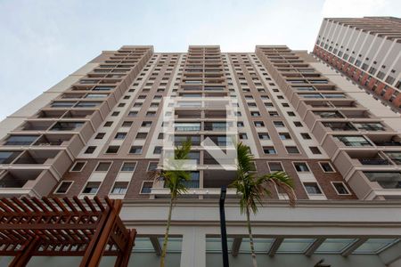 Apartamento para alugar com 83m², 3 quartos e 2 vagas Apartamento para alugar com 83m², 3 quartos e 2 vagasFachada