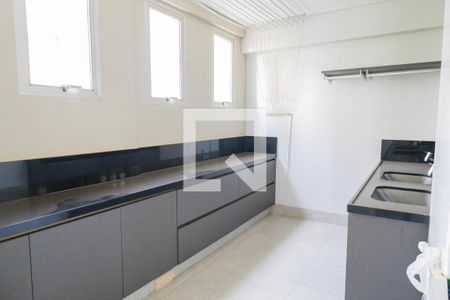 Apartamento à venda com 314m², 5 quartos e 3 vagasÁrea de Serviço