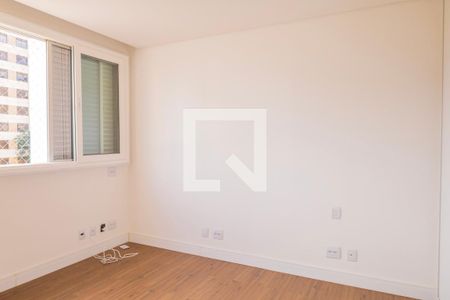 Apartamento à venda com 314m², 5 quartos e 3 vagasQuarto 3