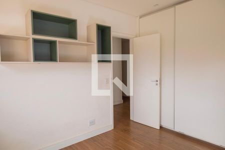 Apartamento à venda com 314m², 5 quartos e 3 vagasQuarto 2