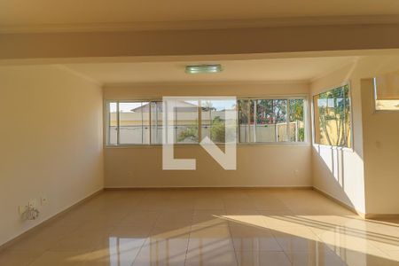 Sala de casa de condomínio à venda com 5 quartos, 579m² em Jardim Tereza Cristina, Jundiaí