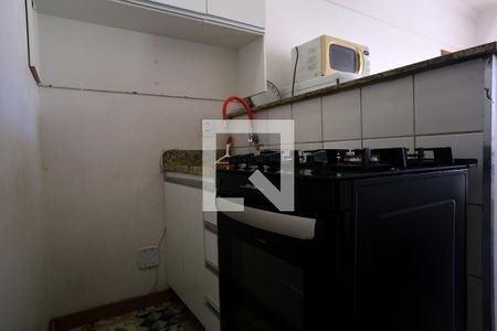 Sala/Cozinha de kitnet/studio para alugar com 1 quarto, 26m² em Santo Agostinho, Belo Horizonte