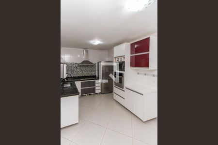 Casa de condomínio à venda com 100m², 3 quartos e 2 vagasCozinha