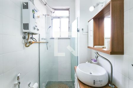 Banheiro de apartamento à venda com 1 quarto, 43m² em Catete, Rio de Janeiro