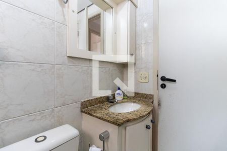 Apartamento à venda com 74m², 3 quartos e 2 vagas Apartamento à venda com 74m², 3 quartos e 2 vagasBanheiro Social