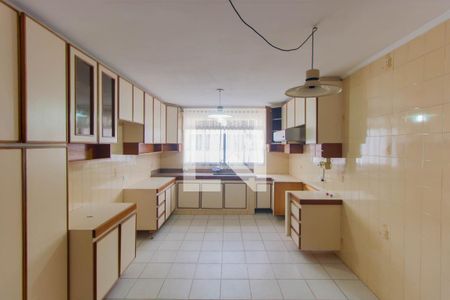 Casa à venda com 260m², 4 quartos e 3 vagasCozinha