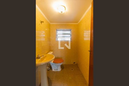 Casa à venda com 260m², 4 quartos e 3 vagasBanheiro 4